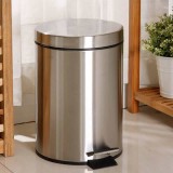 設(shè)計腳踏式垃圾桶的原因