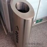 南山區(qū)人民醫(yī)院采購斜口室內(nèi)不銹鋼垃圾桶