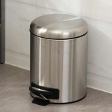 你家的腳踏式不銹鋼垃圾桶會有小蟲子嗎？