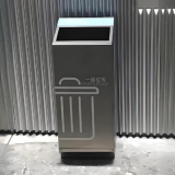 電梯口抽拉式金屬垃圾桶重塑現代建筑美學