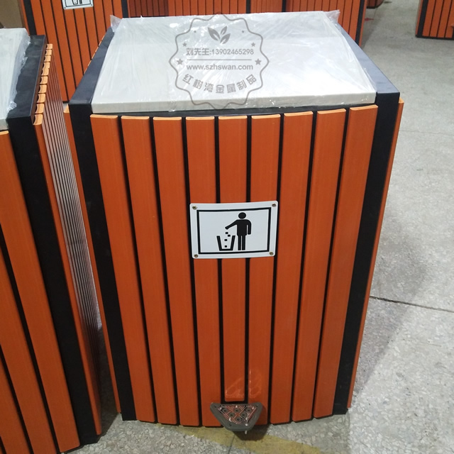 腳踏式鋼木垃圾桶圖片001