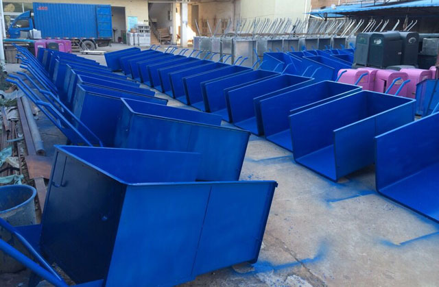 深圳布吉垃圾回收站著火所幸無傷亡