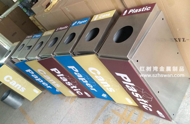 四分類不銹鋼垃圾桶凈化深圳外國語學(xué)校環(huán)境