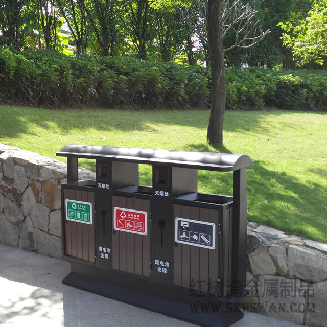 中國(guó)美林湖物業(yè)采購(gòu)三桶鋼木分類垃圾箱案例