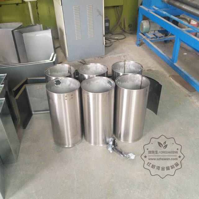 圓柱形不銹鋼垃圾桶內(nèi)膽