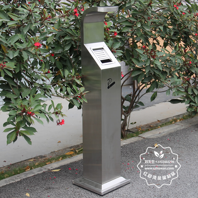 地鐵站出口方形不銹鋼煙灰柱圖片002
