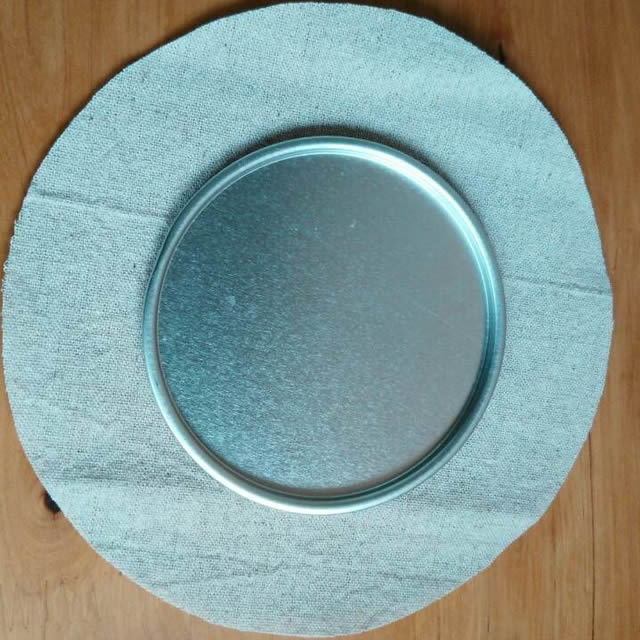 用奶粉罐手工制作分類(lèi)垃圾桶圖片002