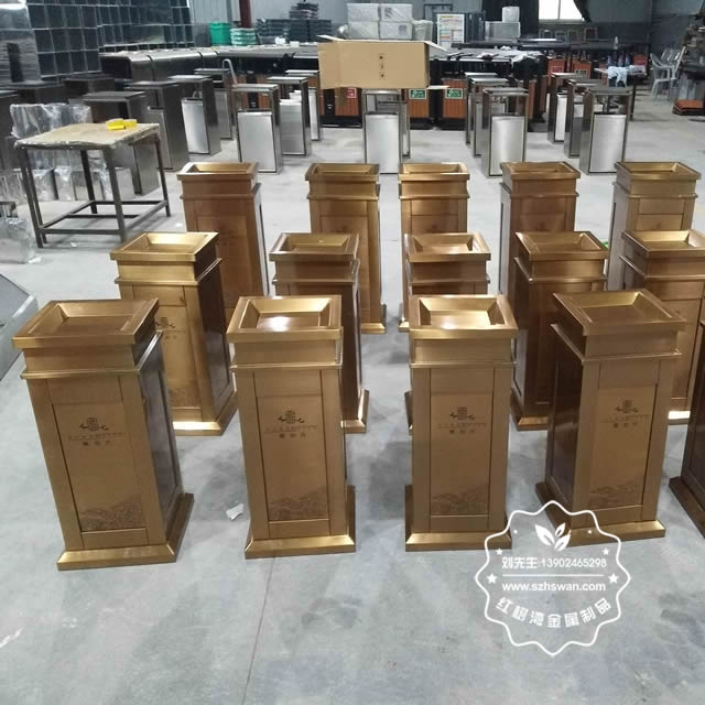 不銹鋼垃圾桶圖片02