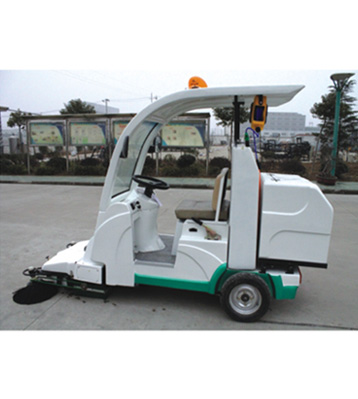 電動三輪掃地車