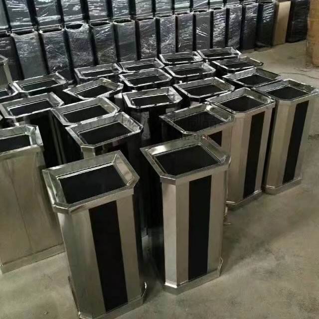 不銹鋼斜角座地?zé)熁彝? /></div><div style=